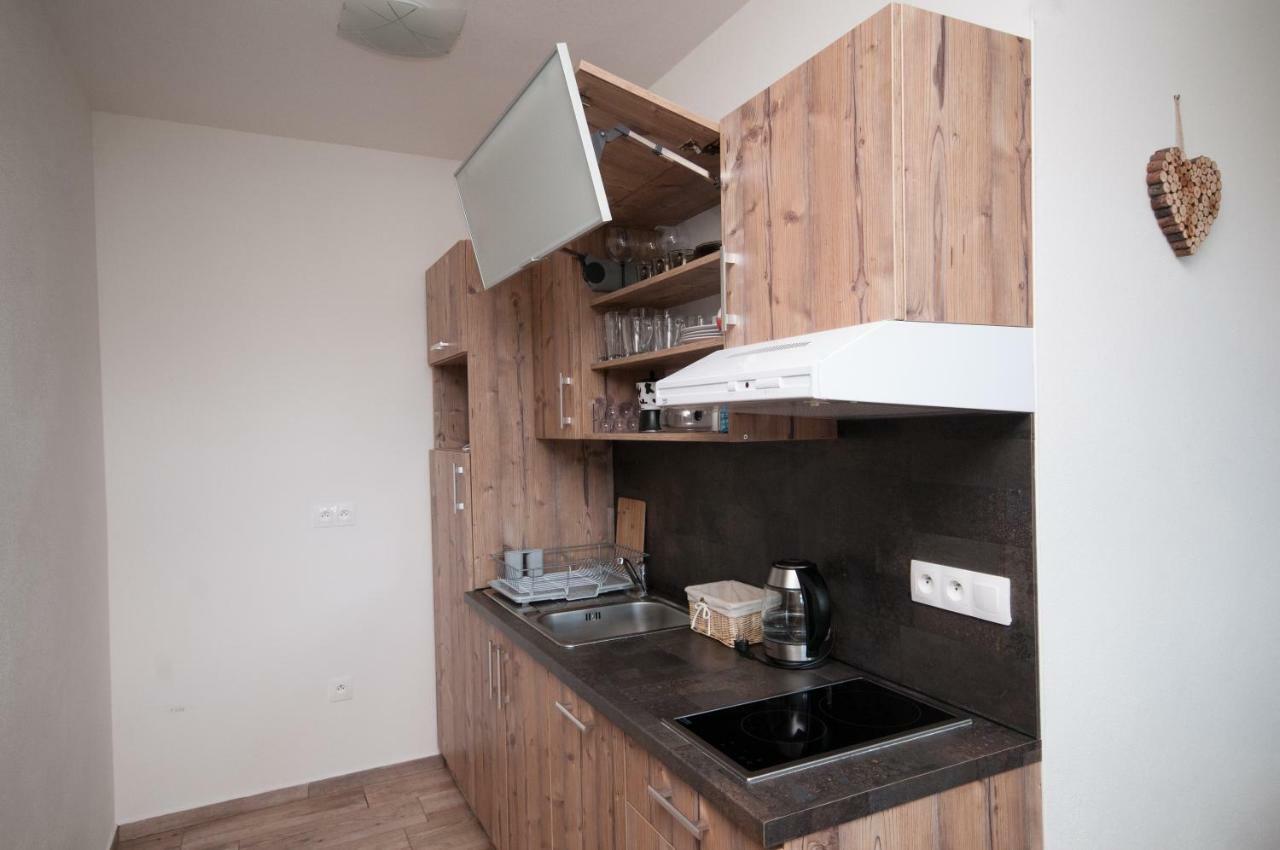 Apartmany Biela Put - Jasna Nr. 8 迪马诺卡多林纳 外观 照片